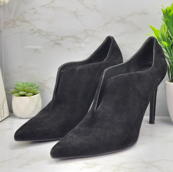 Stuart Weitzman booties - Picture 1 of 3
